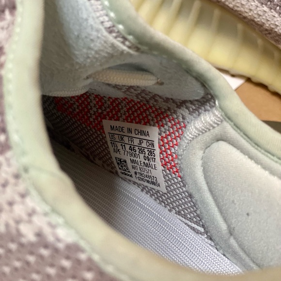 Yeezy Boost 350 V2 Blue Tint 11.5 - Picture 5 of 6